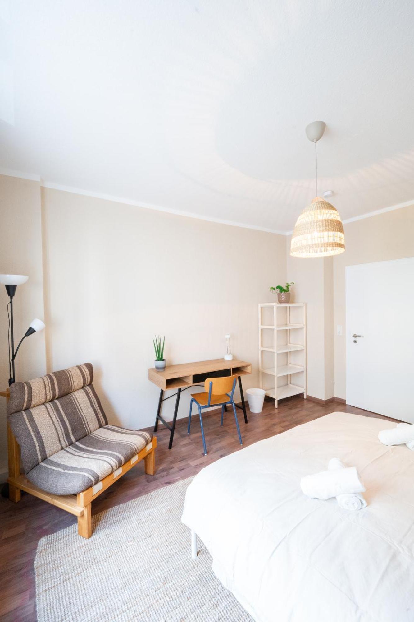 -Super Zentrales Zimmer- Direkt An Der Lutter! Bielefeld Exterior photo