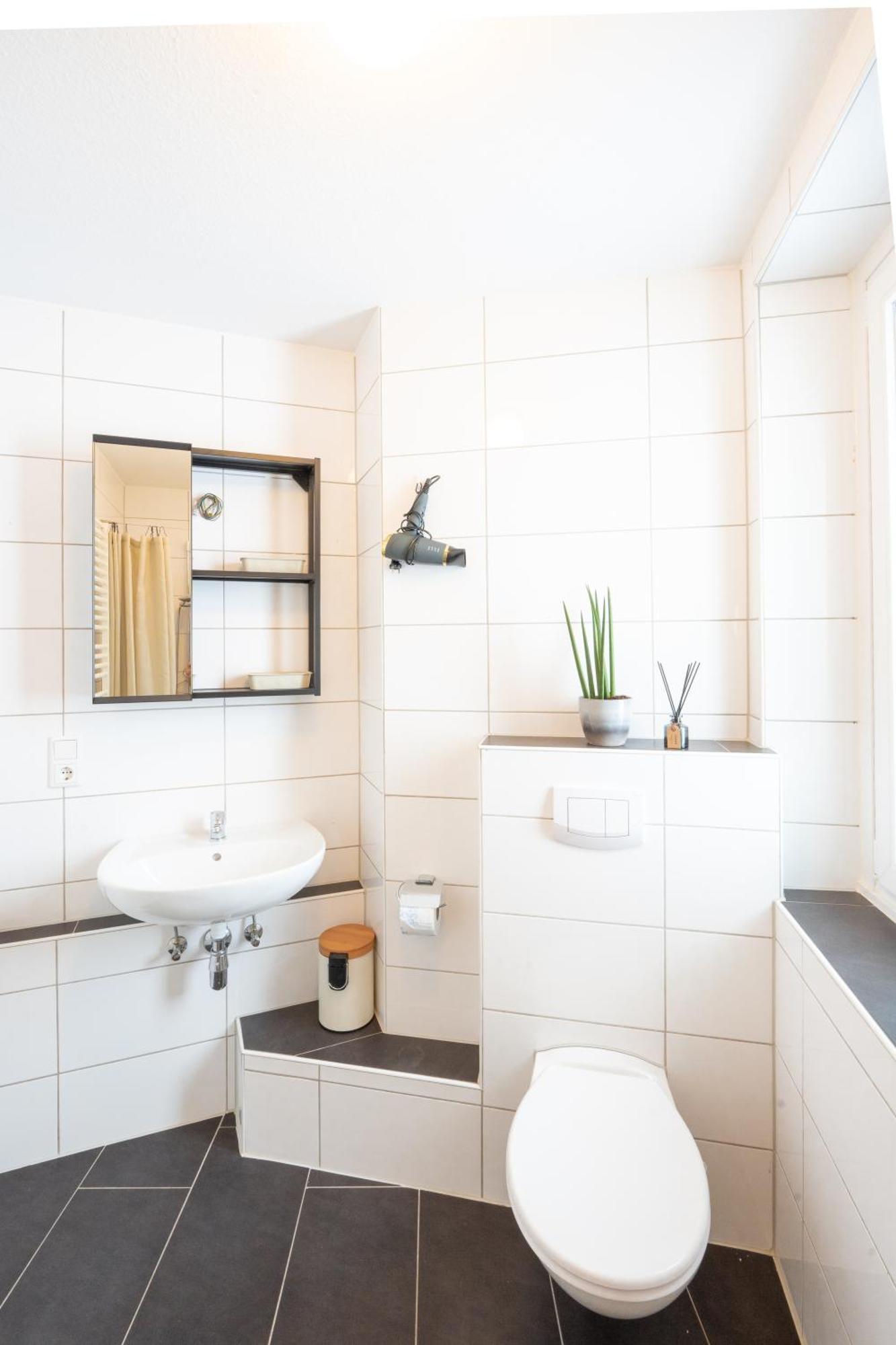 -Super Zentrales Zimmer- Direkt An Der Lutter! Bielefeld Exterior photo